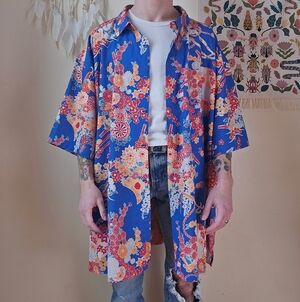 Retro Hawaiian Floral Button Down Kimono